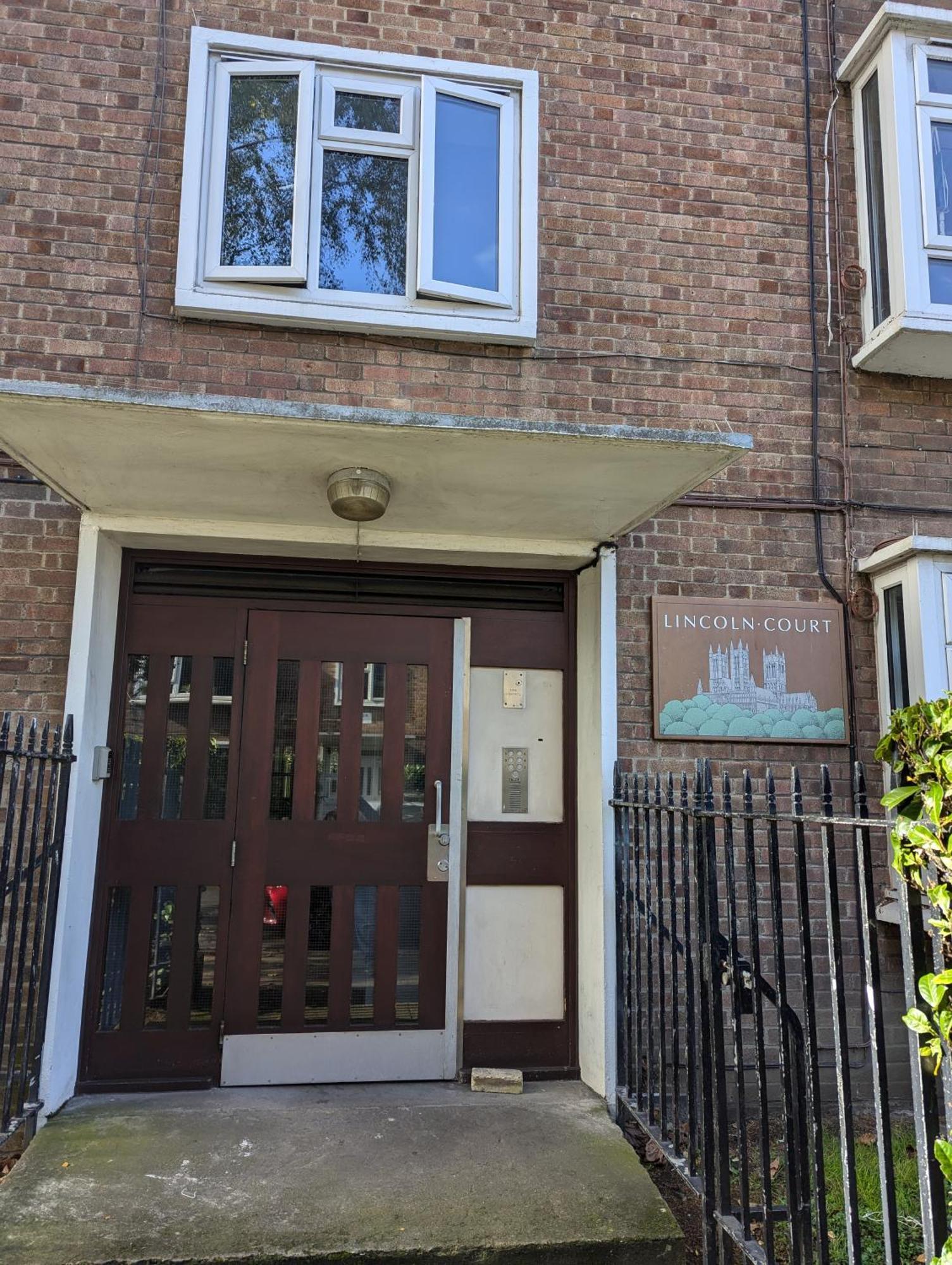 Lincoln Court - Cozy 3 Bedroom Flat Near Clapham Junction And Battersea London Kültér fotó