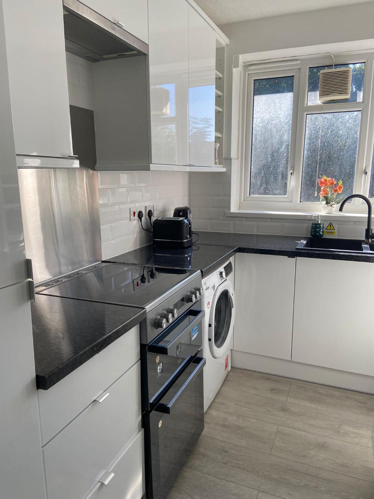 Lincoln Court - Cozy 3 Bedroom Flat Near Clapham Junction And Battersea London Kültér fotó