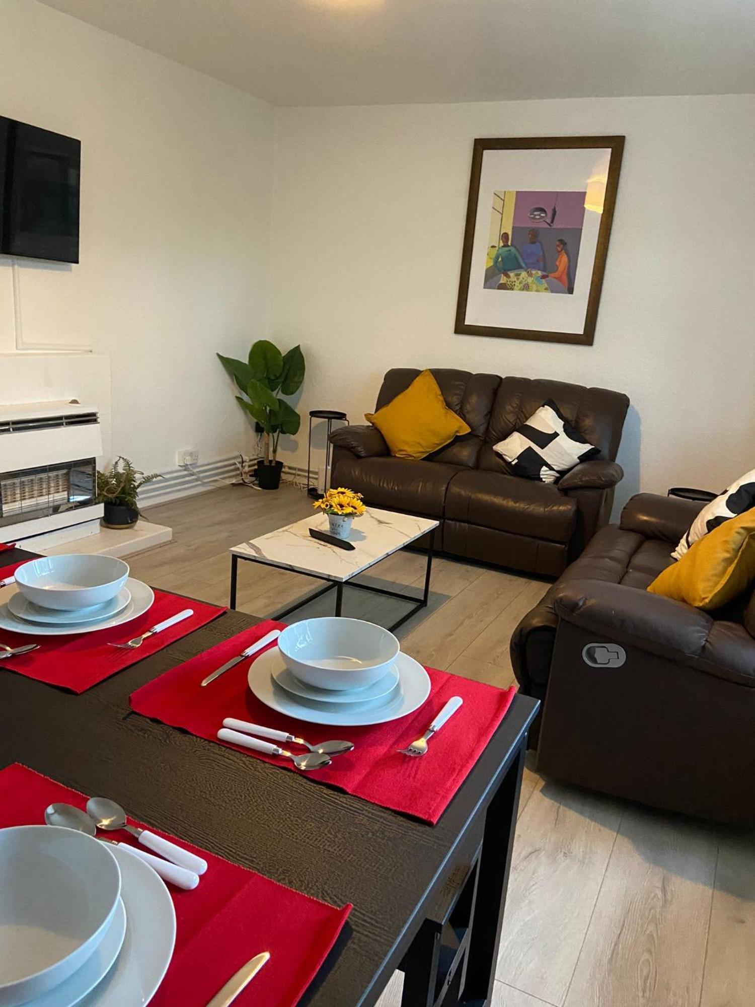 Lincoln Court - Cozy 3 Bedroom Flat Near Clapham Junction And Battersea London Kültér fotó