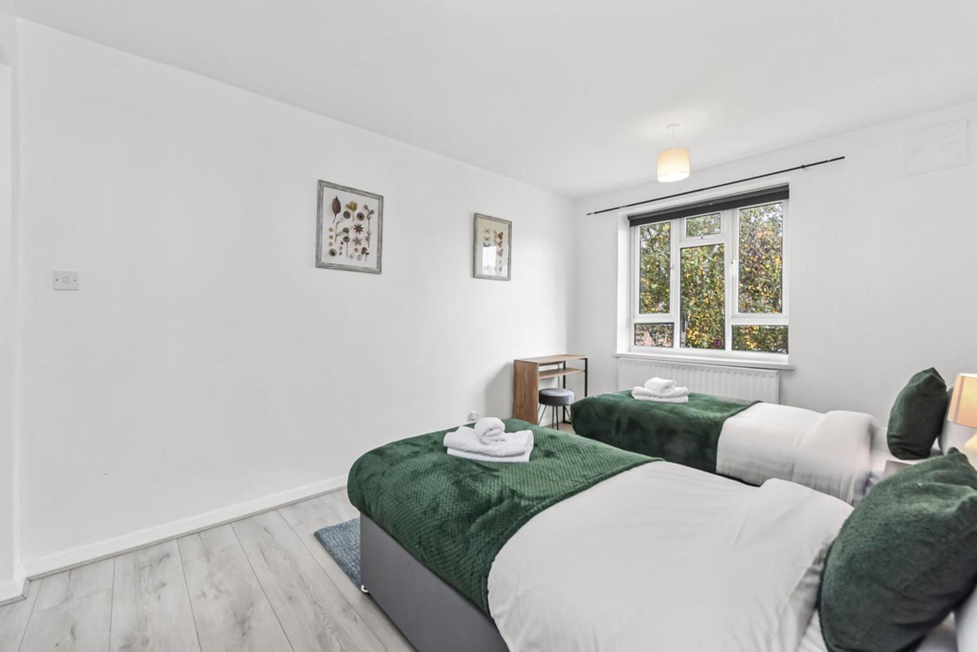 Lincoln Court - Cozy 3 Bedroom Flat Near Clapham Junction And Battersea London Kültér fotó